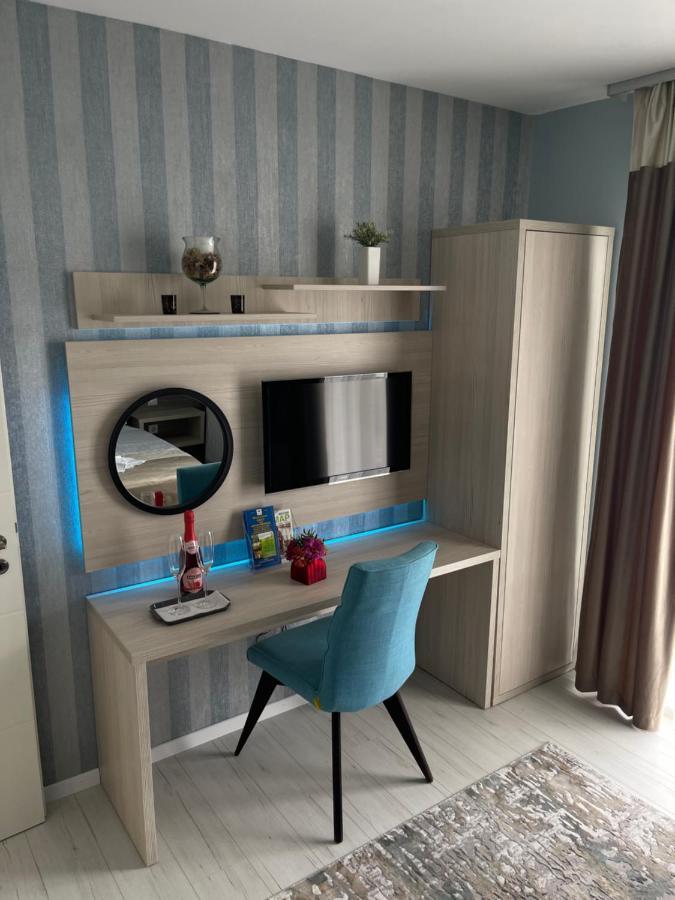 Voyage Cubic Adults Only Leilighet Sibiu Eksteriør bilde