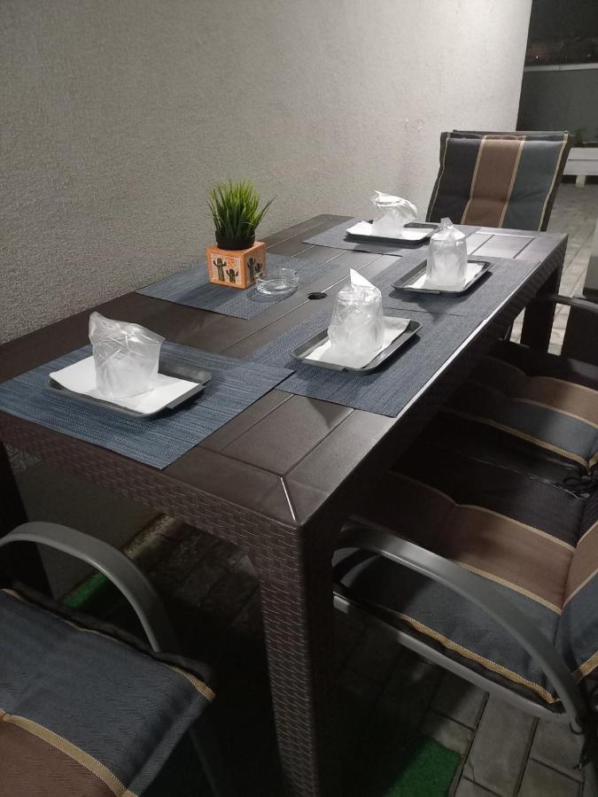Voyage Cubic Adults Only Leilighet Sibiu Eksteriør bilde