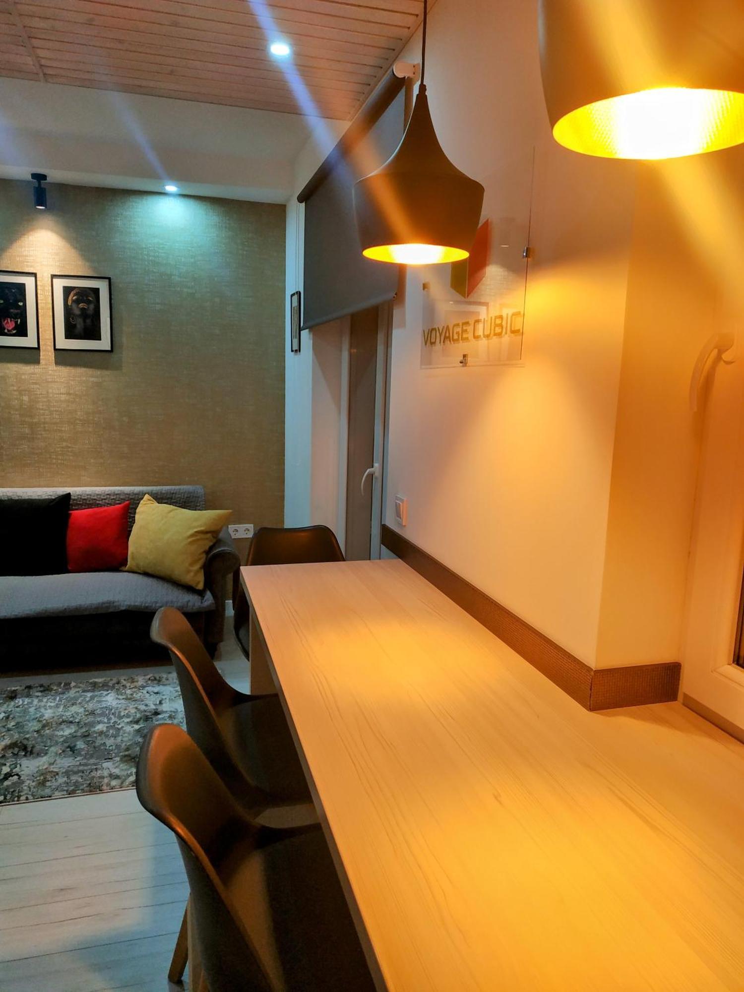 Voyage Cubic Adults Only Leilighet Sibiu Eksteriør bilde